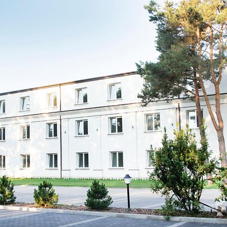 Klub Sosnowy Hotell Warszawa Eksteriør bilde